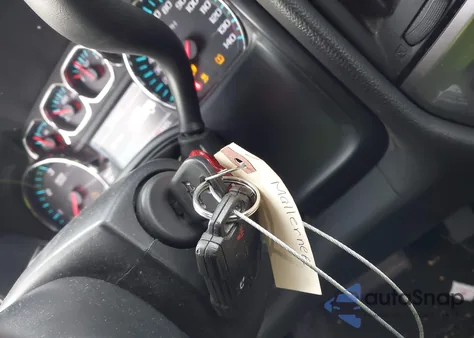 2018 Chevrolet Silverado 1500 1Lt из США, поврежденный, VIN 1GCVKREH2JZ172272